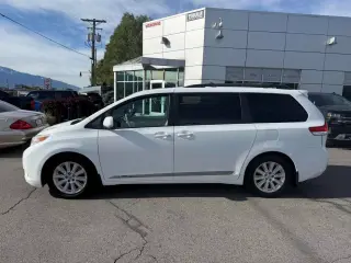 2011 Toyota Sienna