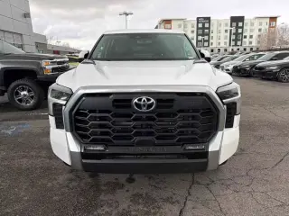 2022 Toyota Tundra 4WD Limited Hybrid