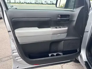 2013 Toyota Tundra 4WD Truck