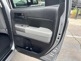 2013 Toyota Tundra 4WD Truck