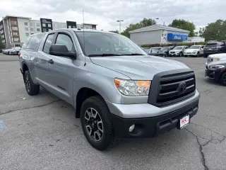 2013 Toyota Tundra 4WD Truck