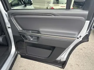 2022 Rivian R1S Launch Edition