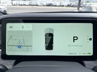 2022 Rivian R1S Launch Edition