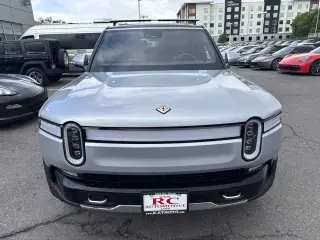 2022 Rivian R1S Launch Edition