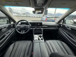 2025 Genesis GV80