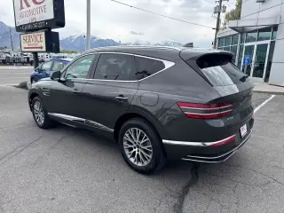 2025 Genesis GV80