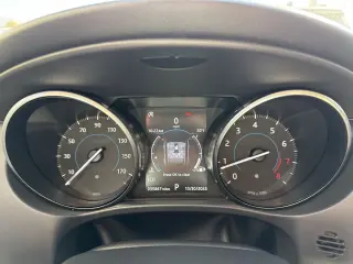 2018 Jaguar F-PACE 25t Premium