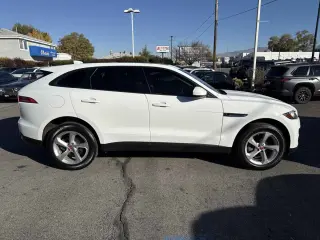 2018 Jaguar F-PACE 25t Premium