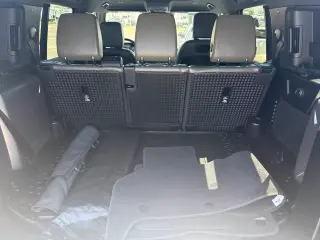 2022 Land Rover Defender S