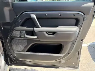 2023 Land Rover Defender