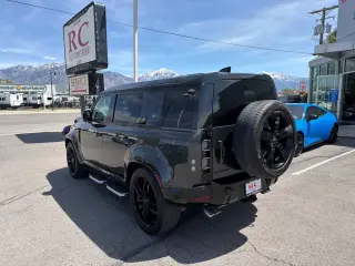 2023 Land Rover Defender