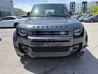 2023 Land Rover Defender