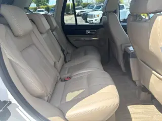 2010 Land Rover Range Rover Sport HSE LUX