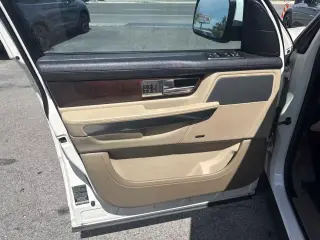 2010 Land Rover Range Rover Sport HSE LUX