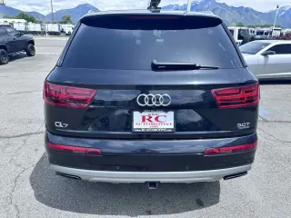 2017 Audi Q7 Premium Plus