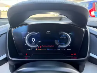 2015 BMW i8