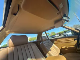 1987 Mercedes-Benz 560SL