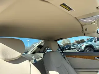 2005 Mercedes-Benz SL500
