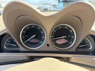 2005 Mercedes-Benz SL500