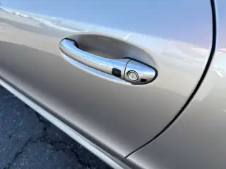 2005 Mercedes-Benz SL500