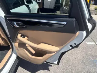 2019 Porsche Macan