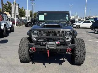 2024 Jeep Gladiator