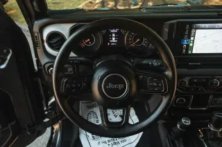 2024 Jeep Gladiator