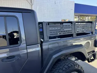 2024 Jeep Gladiator