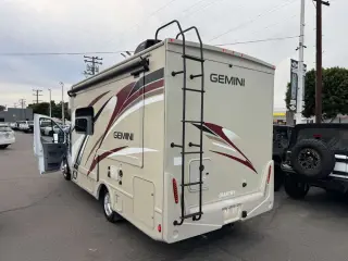 2020 THOR GEMINI 23TW