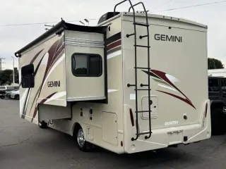 2020 THOR GEMINI 23TW