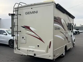 2020 THOR GEMINI 23TW