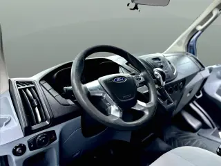 2019 Ford Transit Van