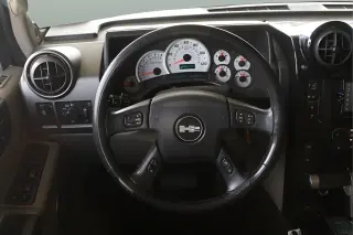 2004 HUMMER H2