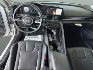 2023 Hyundai Elantra Hybrid