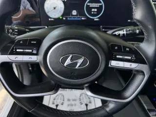 2023 Hyundai Elantra Hybrid