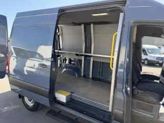 2019 Mercedes-Benz Sprinter Crew Van