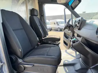 2019 Mercedes-Benz Sprinter Crew Van