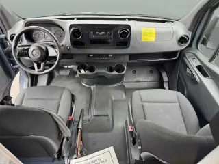 2019 Mercedes-Benz Sprinter Crew Van