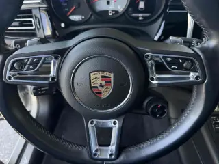 2020 Porsche Macan S