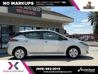 2019 Nissan LEAF S
