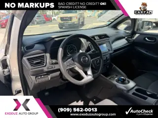 2019 Nissan LEAF S
