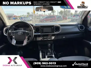 2017 Toyota Tacoma SR5