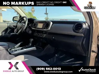 2017 Toyota Tacoma SR5