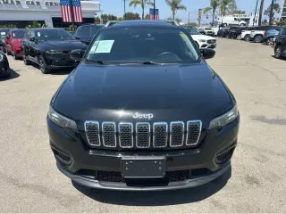 2020 Jeep Cherokee