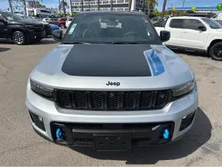 2022 Jeep Grand Cherokee 4xe Trailhawk
