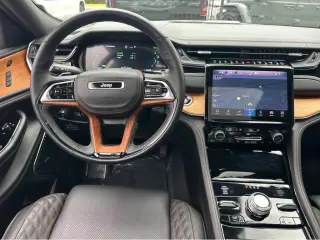 2022 Jeep Grand Cherokee 4xe Summit Reserve