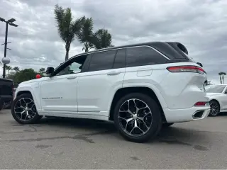 2022 Jeep Grand Cherokee 4xe Summit Reserve