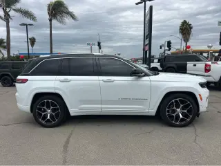 2022 Jeep Grand Cherokee 4xe Summit Reserve
