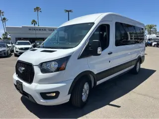 2024 Ford Transit Passenger Wagon XLT