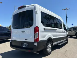 2024 Ford Transit Passenger Wagon XLT